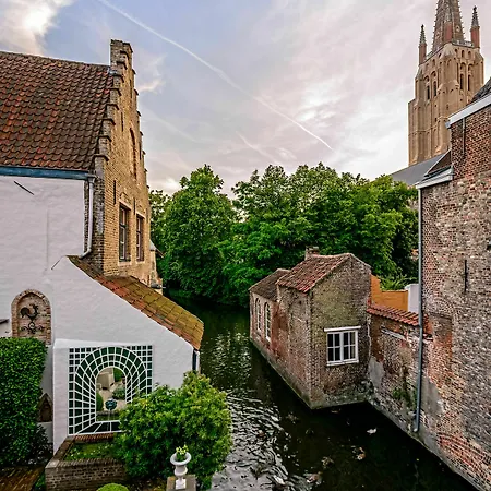Guest house Canalside House - Luxury 4*